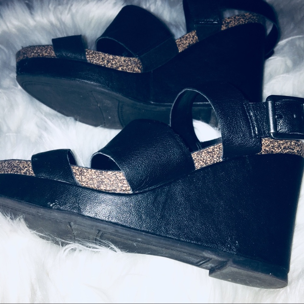 Franco Sarto wedged